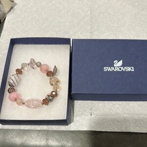 Swarovskii beaded bracelet